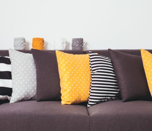 Easy DIY Pillowcases to Give Your Home a New Look this Season