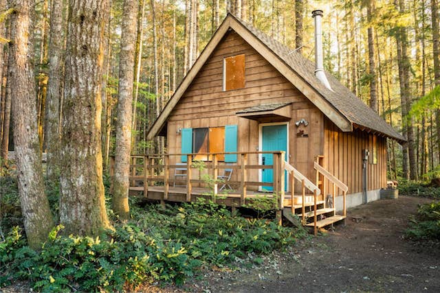 10 Dreamy AirBnbs Near National Parks | InStyleRooms.com/Blog