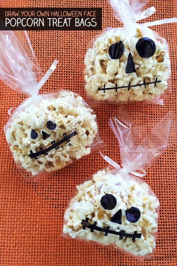Yes, please. Nom. Nom. 20 of the Best Halloween Treats on Pinterest | Cartageous.com/Blog