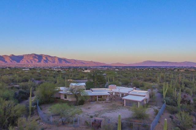 10 Dreamy AirBnbs Near National Parks | InStyleRooms.com/Blog